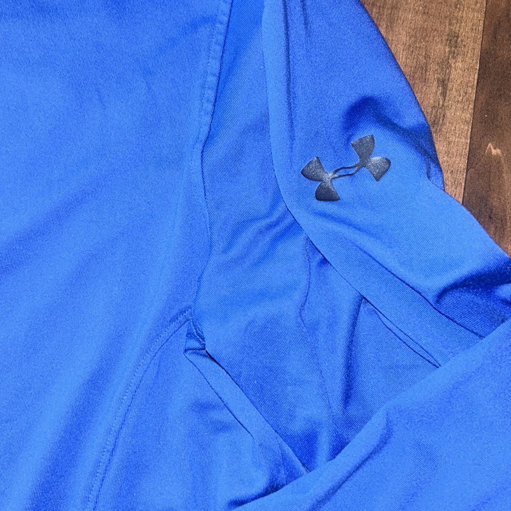 Under Armour 1/4 Zip Pullover Shirt - Picture 3 of 6
